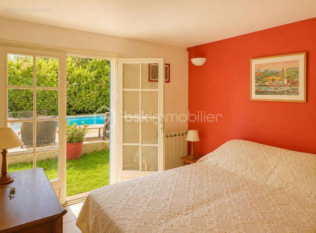 Rare à Portissol : maison avec piscine et vastes espaces, au calme d'un quartier recherché ! - photo 24