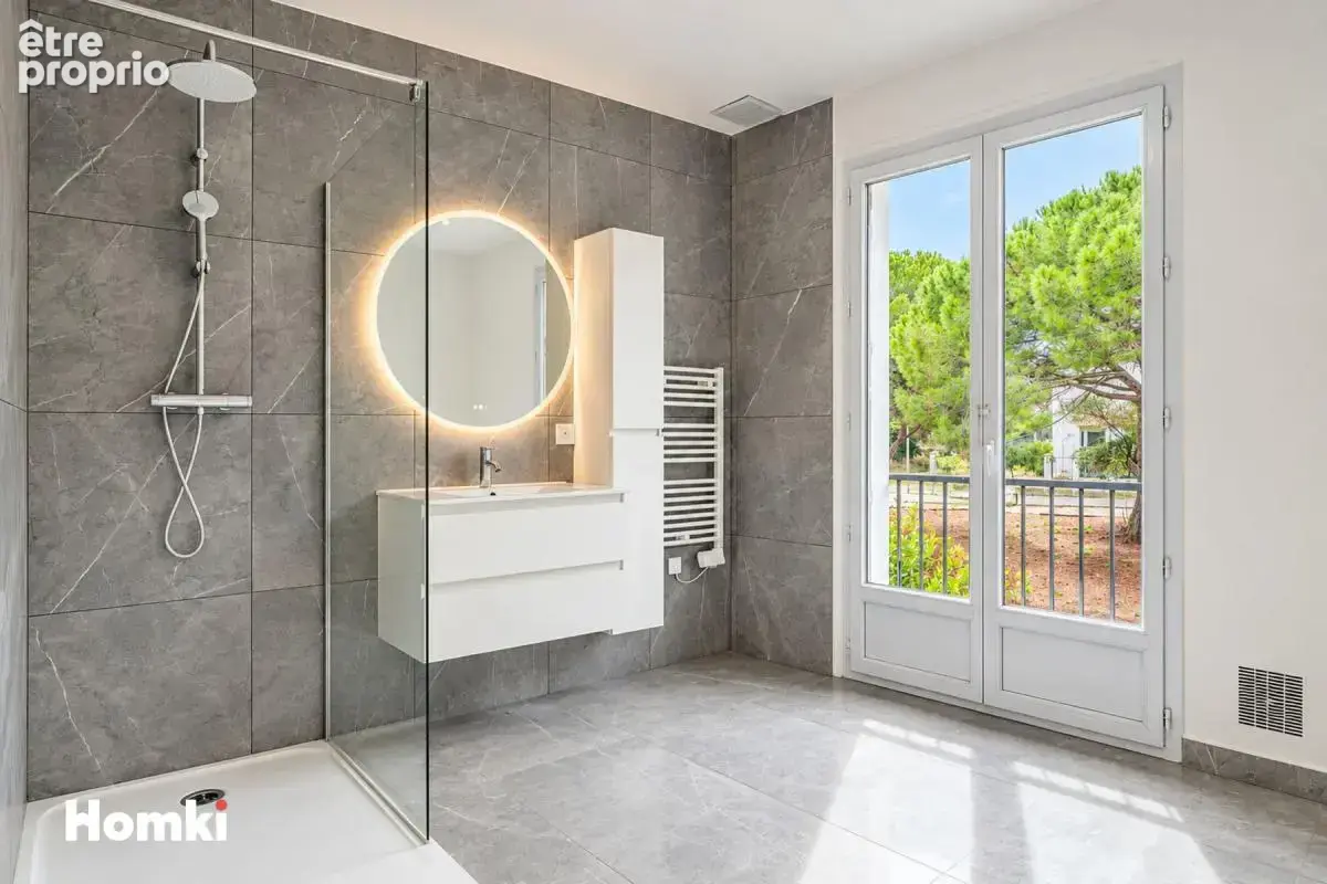 Maison/Villa T5 de 144 m² à Le Crès 34920 - photo 8