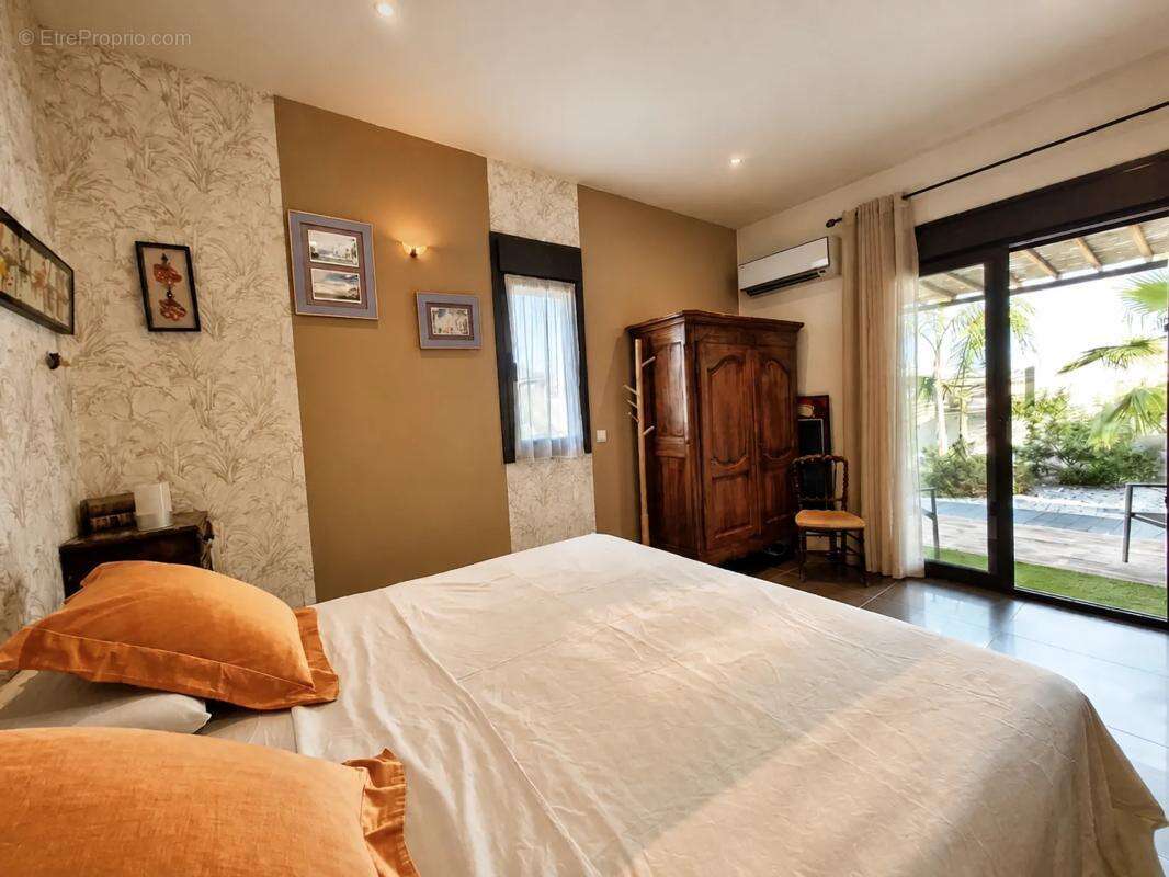 Belle villa contemporaine de 5 pièces de 136 m² à Perpignan Sud - photo 12