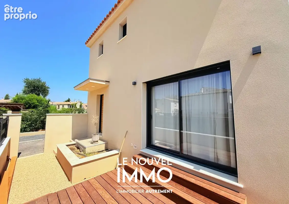 Maison 4 pièces 97 m² à vendre à Eyguieres (13430) - photo 4