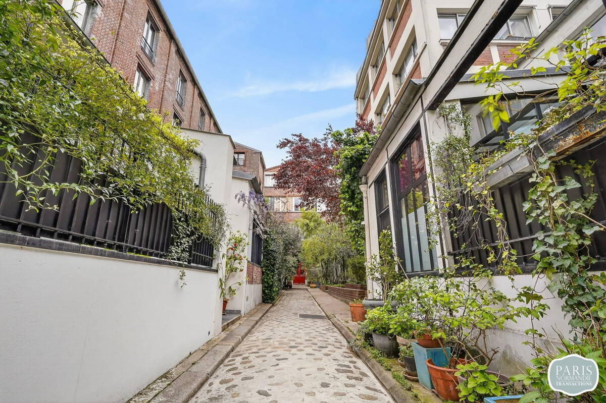 Appartement à PARIS-10E