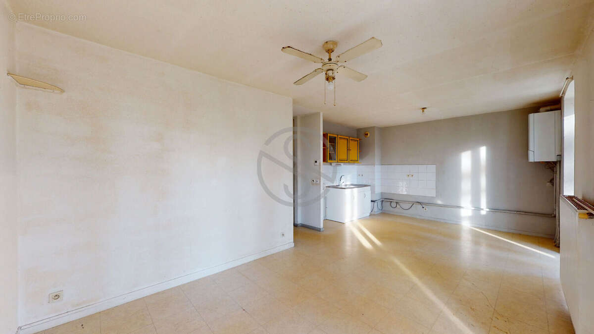 Appartement La Cote Saint Andre 3 pièces de 54 m2 - photo 5