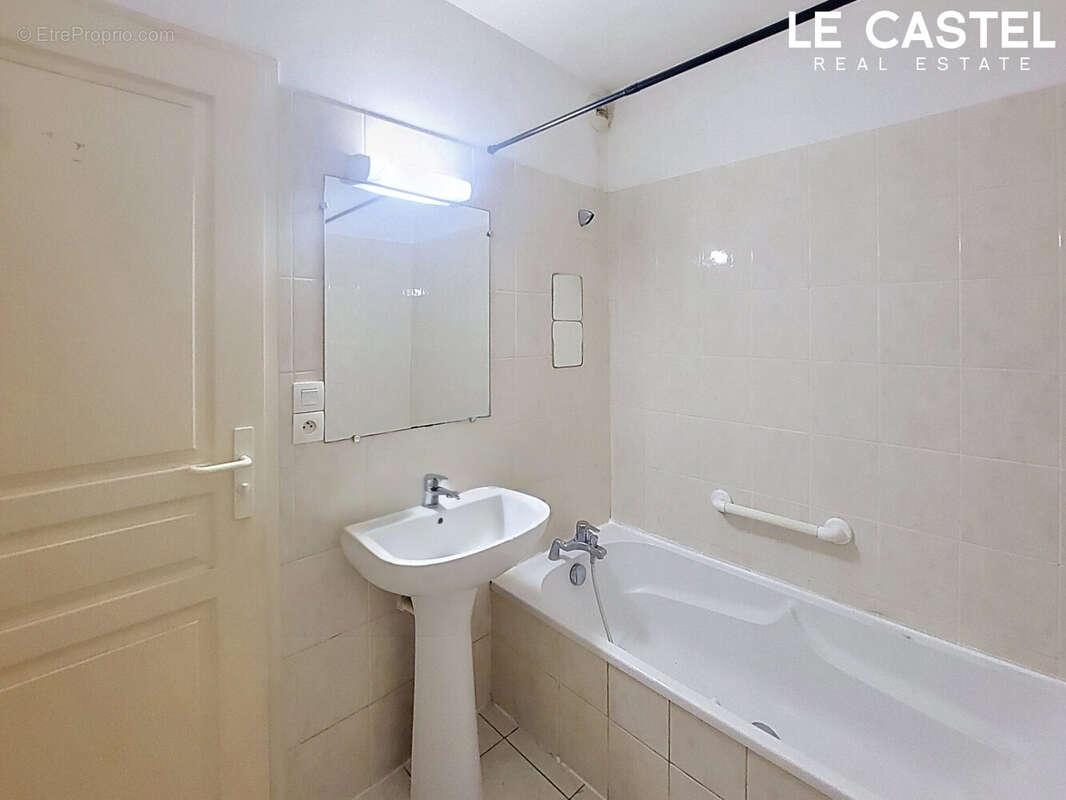Appartement à HYERES