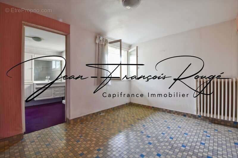 Maison à AGON-COUTAINVILLE