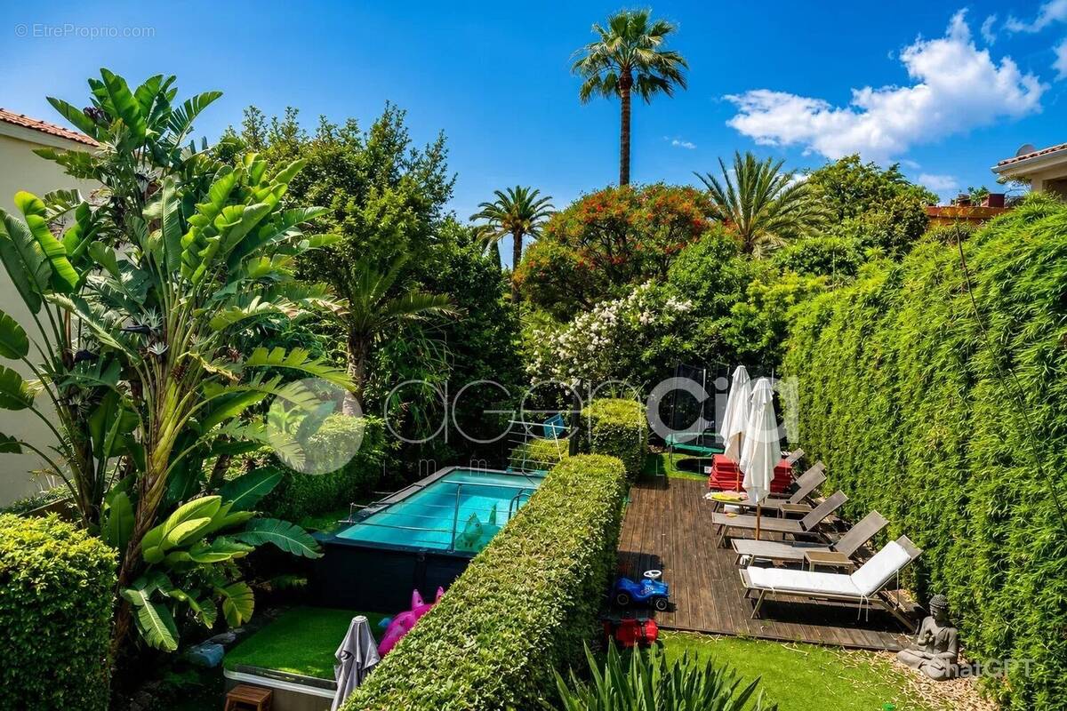 Photo Maison à Cannes au prix de 780 000€
