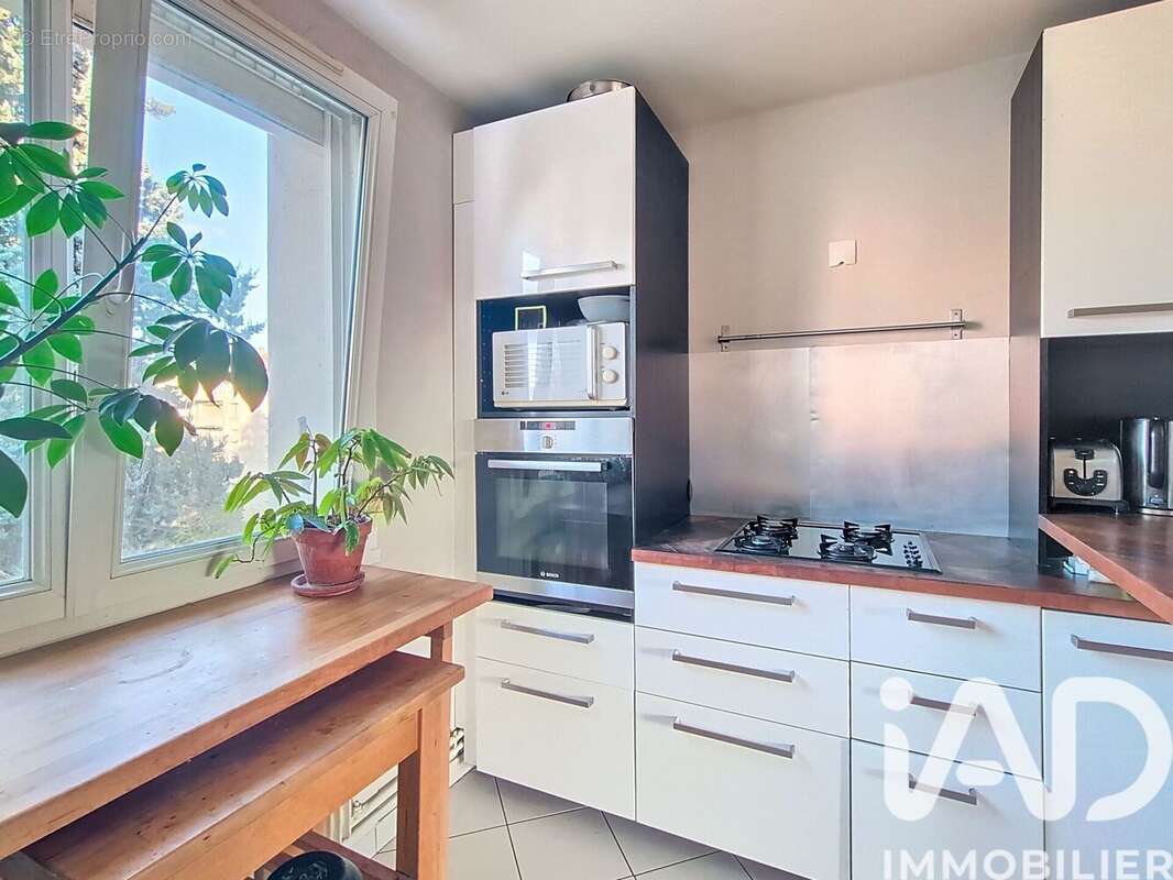 Photo 4 - Appartement à TASSIN-LA-DEMI-LUNE