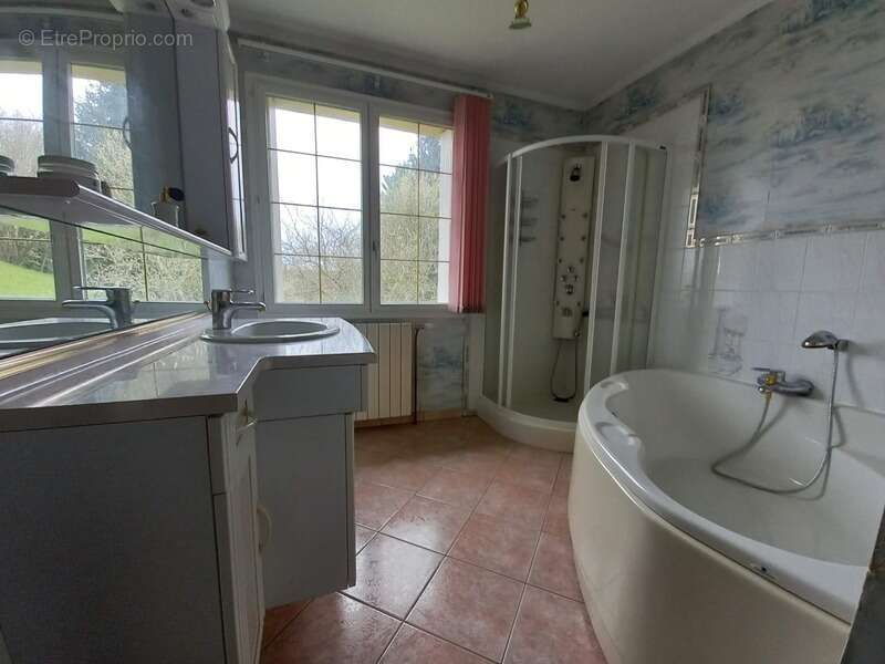 Maison à SERMAIZE-LES-BAINS