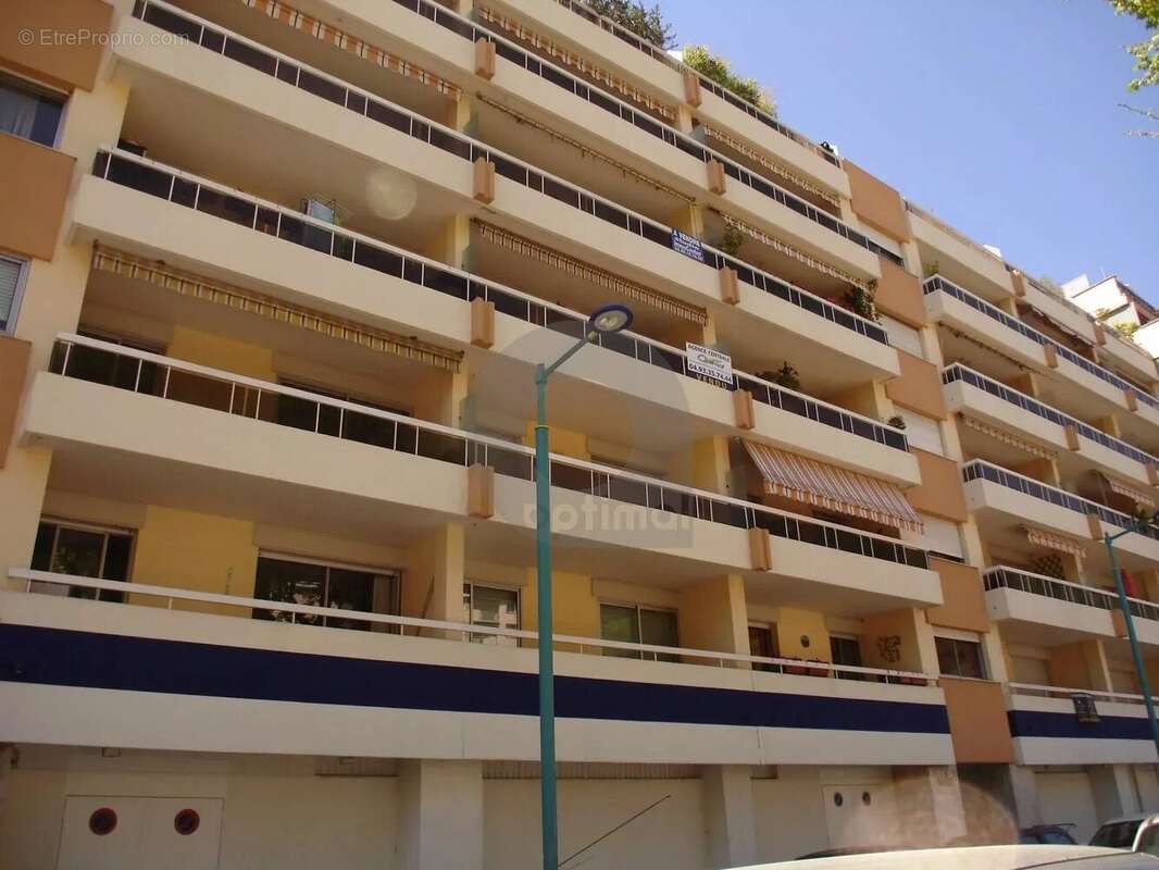 Appartement à MENTON