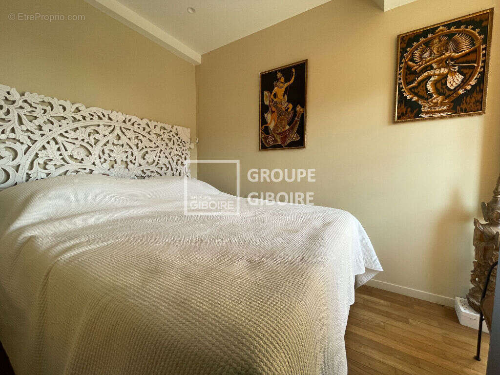 A vendre agence giboire  saint malo intra muros appartement type 2 proche plage comerces cave et grenier - photo 3