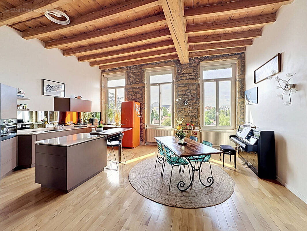 Appartement à LYON-4E