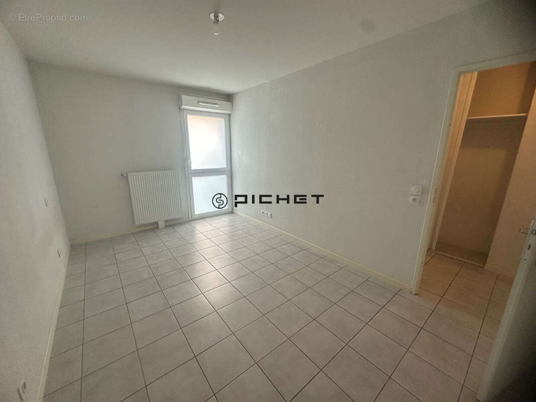 Appartement à VILLENAVE-D'ORNON