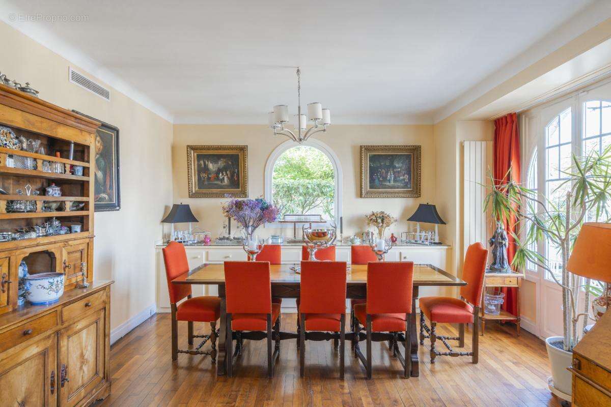 Maison à VAUCRESSON