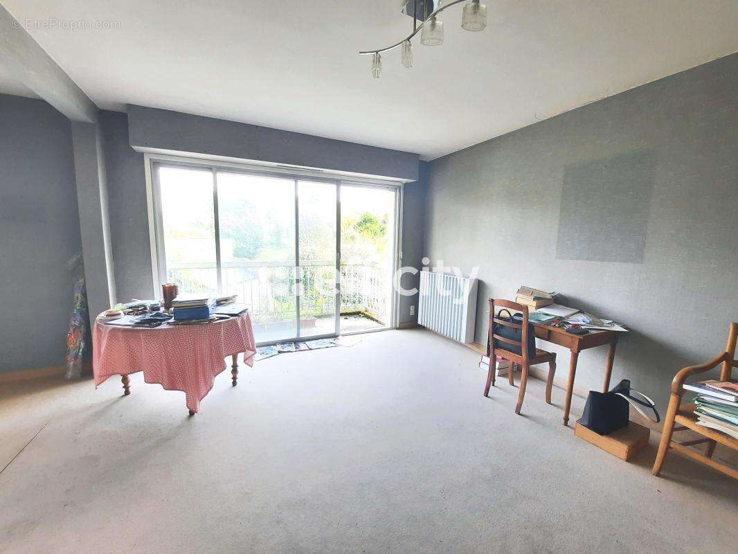 Appartement à LAVAL