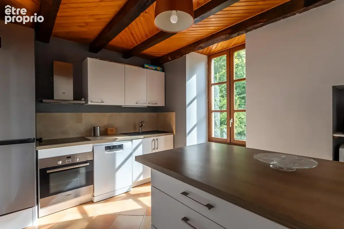 Maison de campagne avec pigeonnier attenant et dépendances - photo 10
