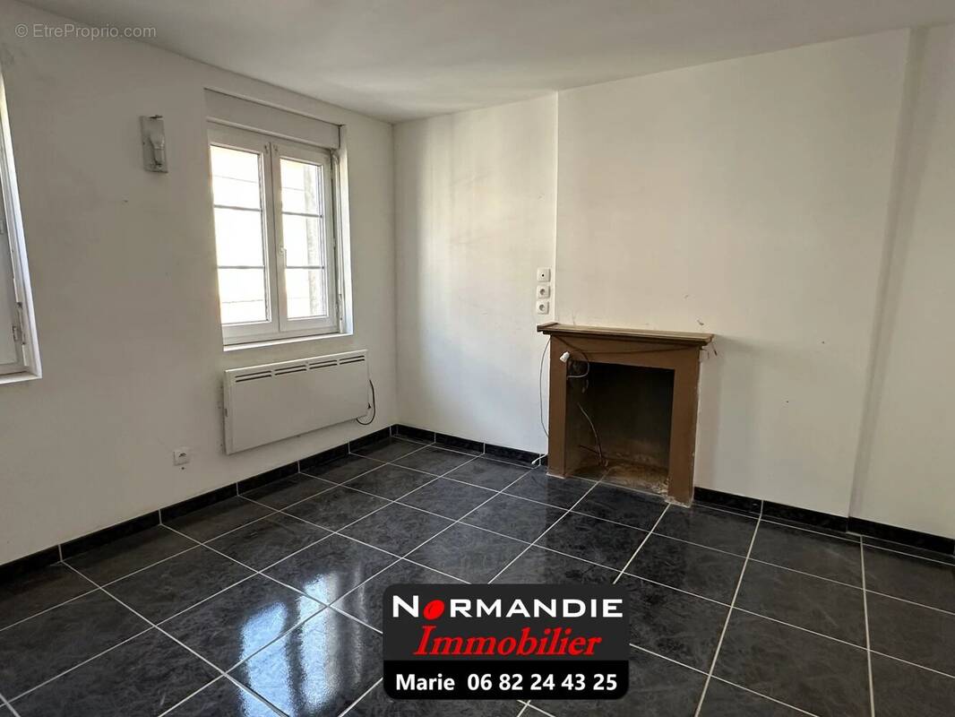 Maison à LILLEBONNE