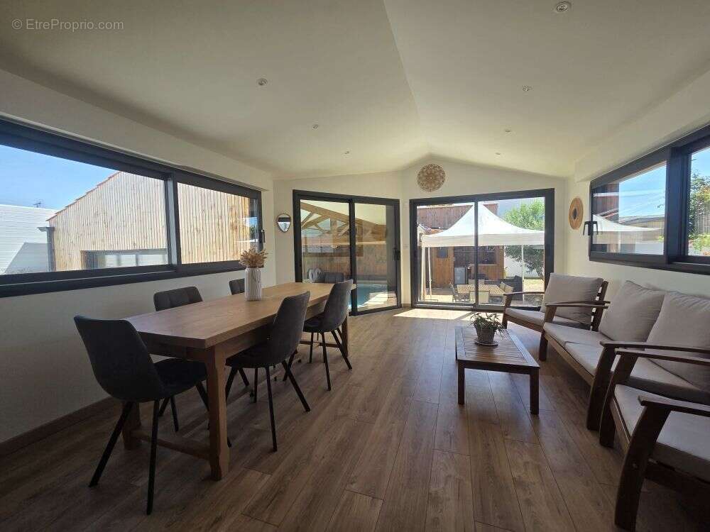 Maison 160 m² à Les Sables-D'olonne  - photo 2