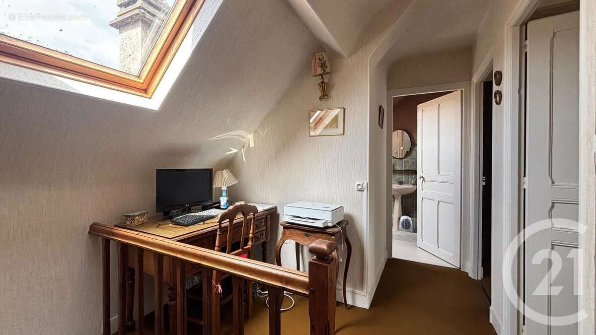 Maison 76 m² à Ezy-Sur-Eure  - photo 8