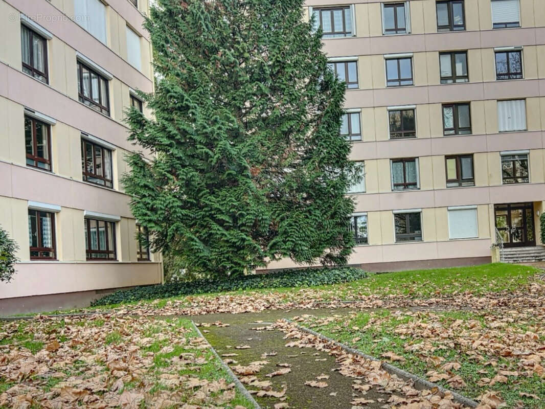 Appartement à LIMAS