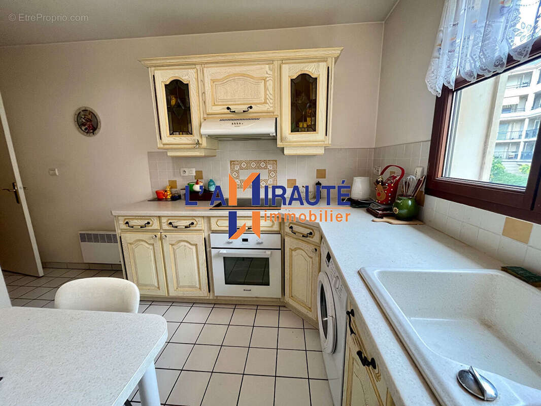 Appartement à MAISONS-LAFFITTE