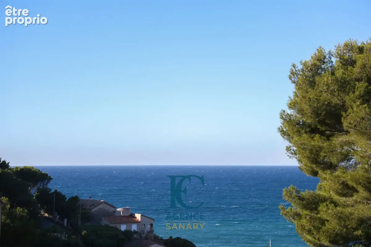 Appartement à SANARY-SUR-MER