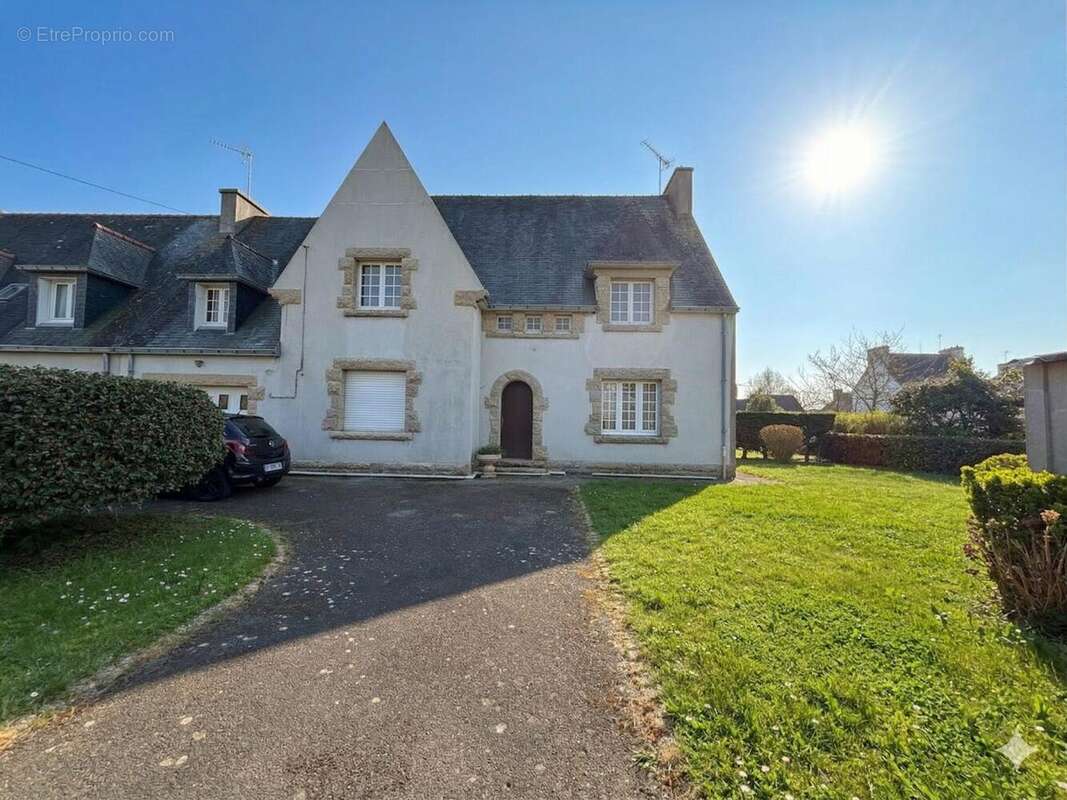 Maison à GUILVINEC