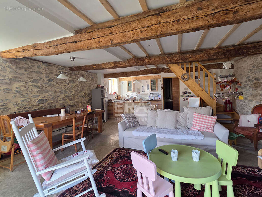 Maison à GAILLAGOS