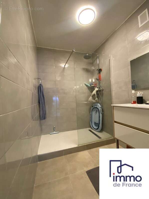 Appartement 72 m² à Vienne  - photo 3