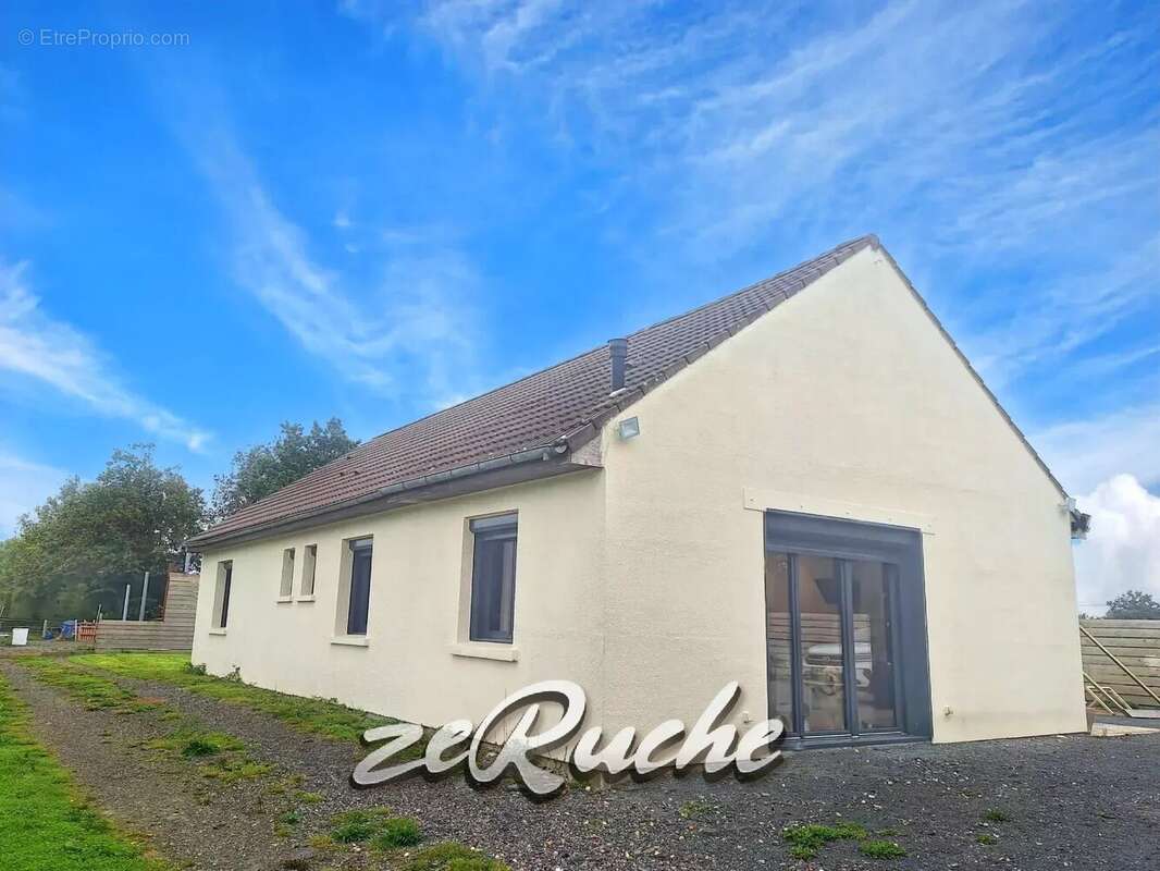 Maison à SAINT-GERMAIN-D&#039;ELLE