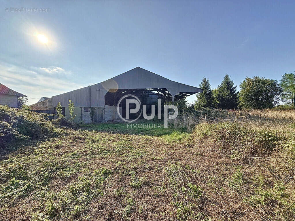 Maison à ESTREES-LES-CRECY