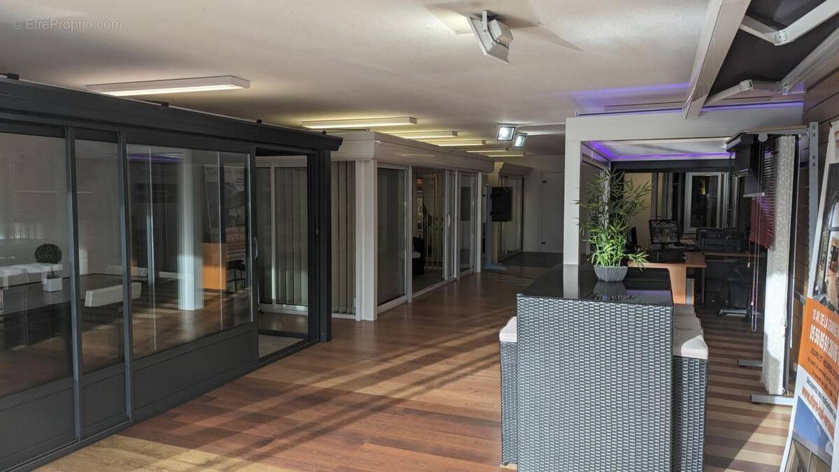 Commerce à MERIGNAC