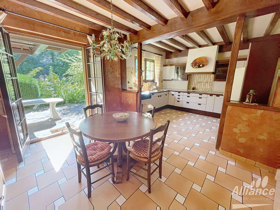 Maison à EXINCOURT