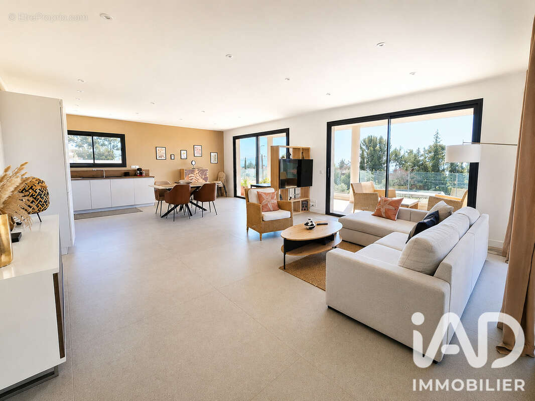 Appartement 120 m² à Bandol  - photo 3
