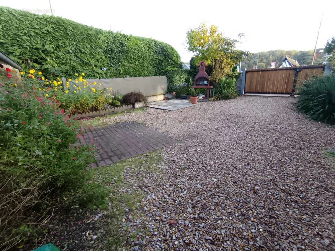 Maison à BEAUMONT-LE-ROGER