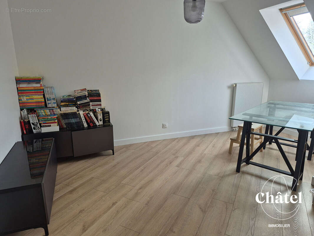Appartement  hypercentre - 3 ch . 94 m2 . cave . parking en sous sol - photo 9
