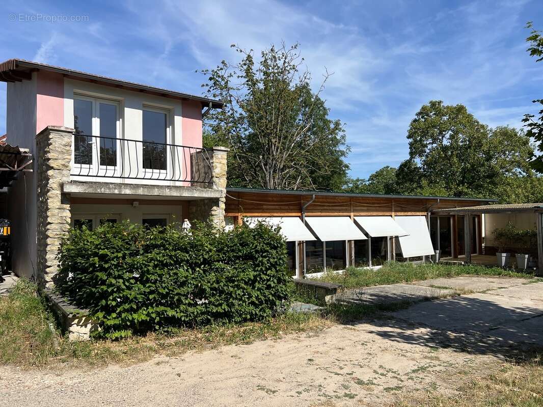 Propriété Maison - Bureau - Parkings CONFLANS SAINTE HONORINE (78) - photo 37