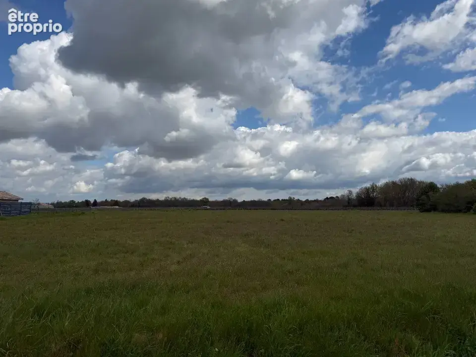 Terrain à PREIGNAC
