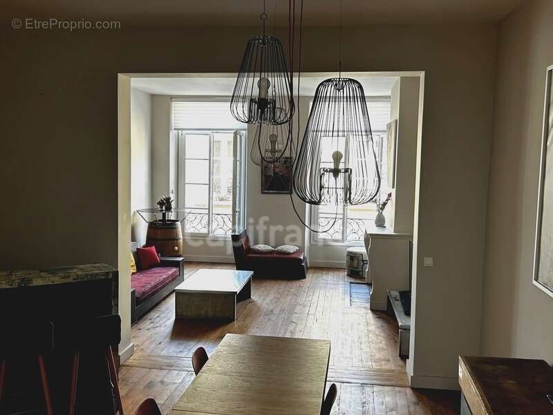 Appartement à BORDEAUX