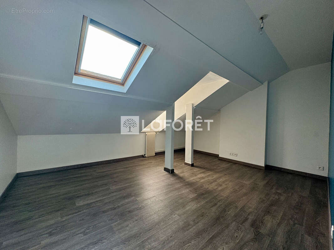 Maison de ville - 4 chambres - jardin - secteur Parc de la Tour des Dames - photo 5