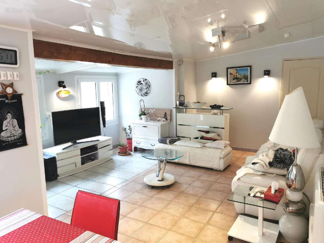Maison à GRIGNAN