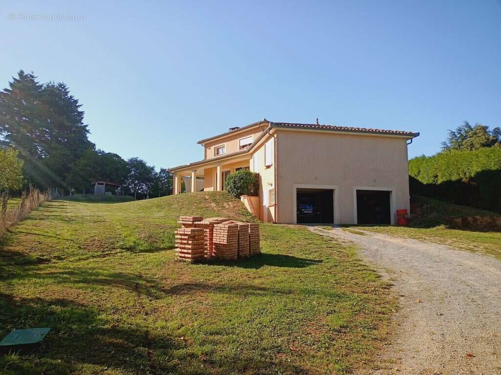 Maison à SAINT-AMANS-VALTORET