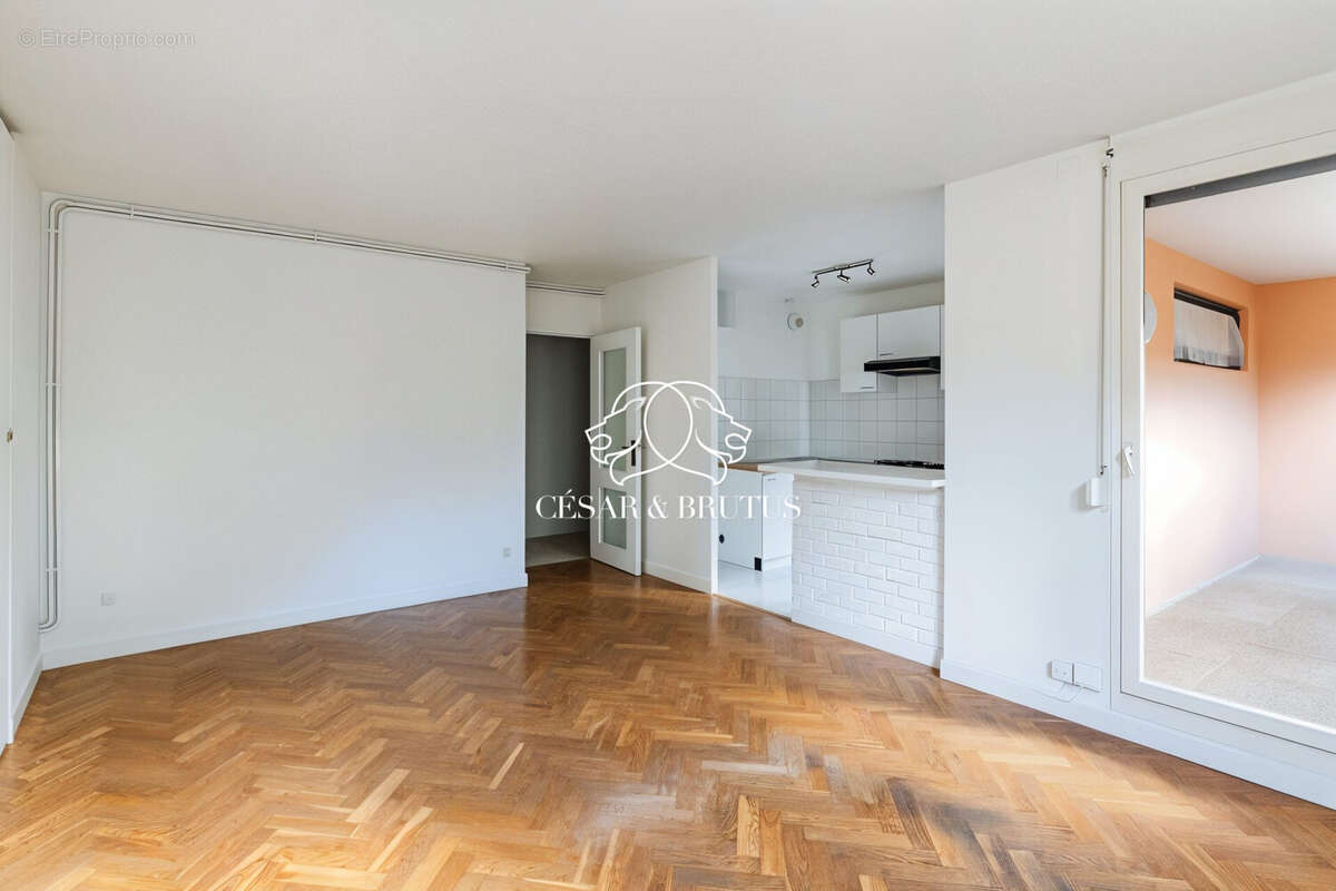 Appartement à SAINTE-FOY-LES-LYON