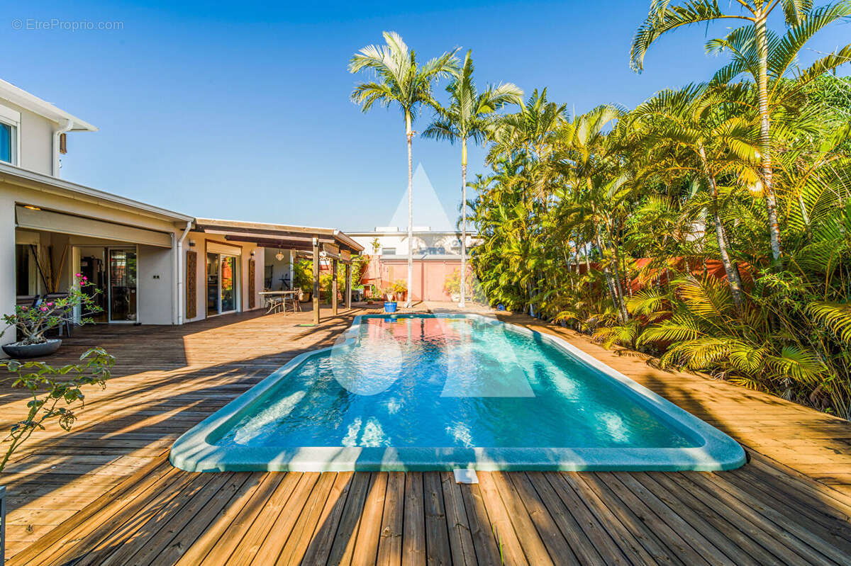 Bassin Plat Villa F5 de standing avec piscine - photo 2