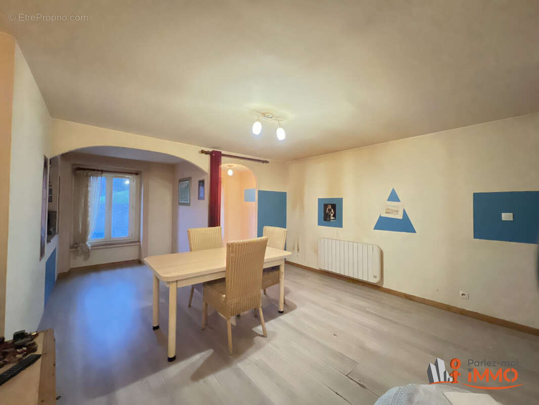 Maison 101 m² à Montbrison  - photo 4