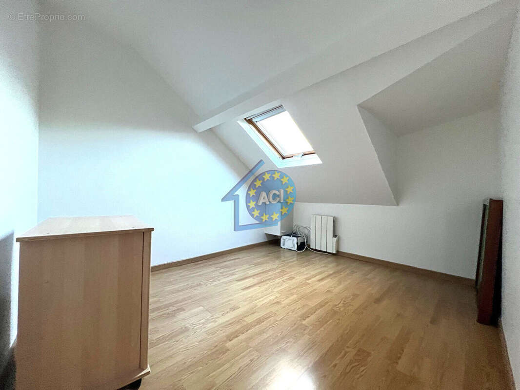 Maison à MANTES-LA-JOLIE