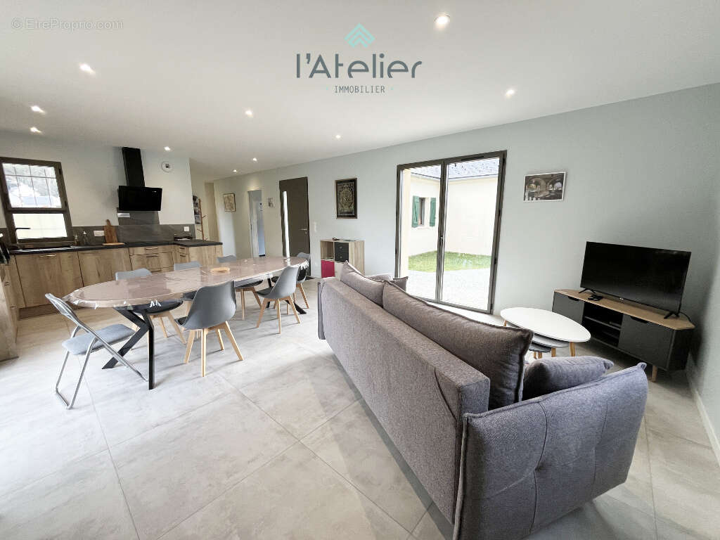 Maison à BAZUS-AURE