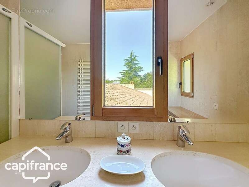Propriété 12 pièces proche de THOUARS (79) un lieu d’exception - photo 14