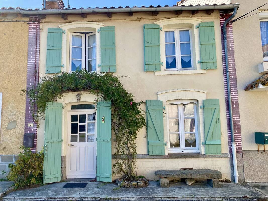 Maison à ORADOUR-SAINT-GENEST