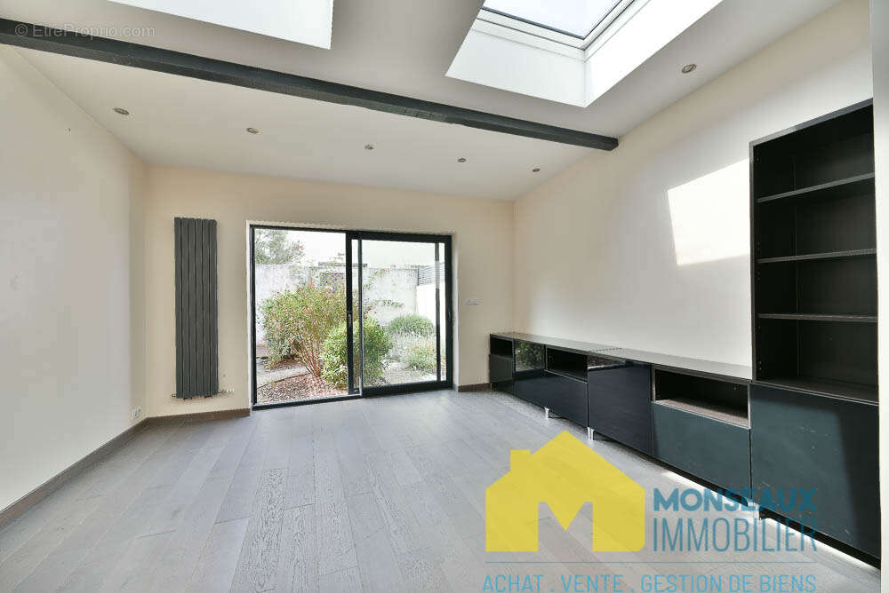 Maison à LONGJUMEAU