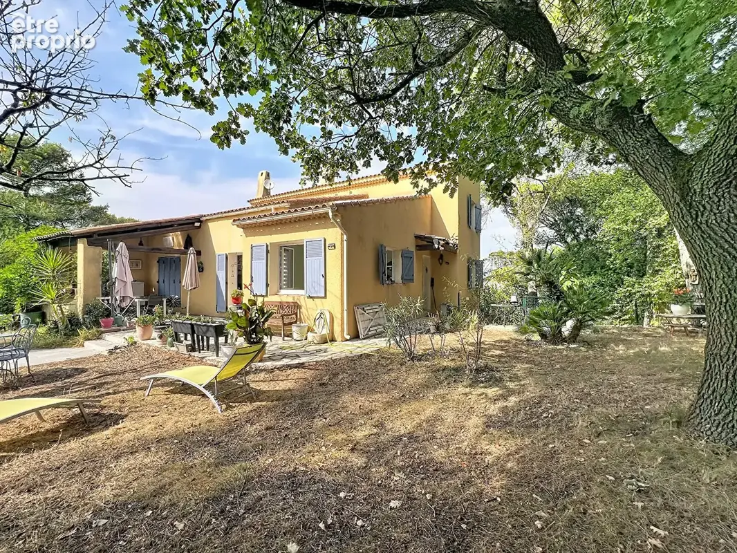 Maison Belcodene 5 pièce(s) 162 m2 - photo 4