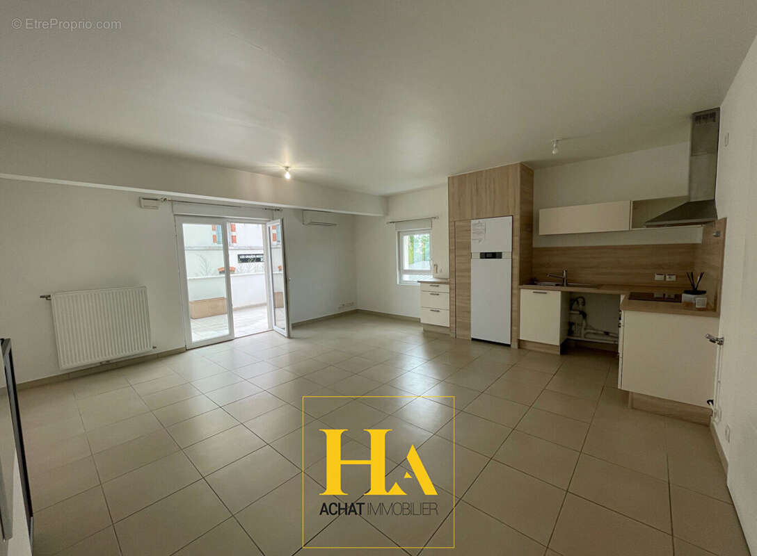 Appartement à MONTELIMAR